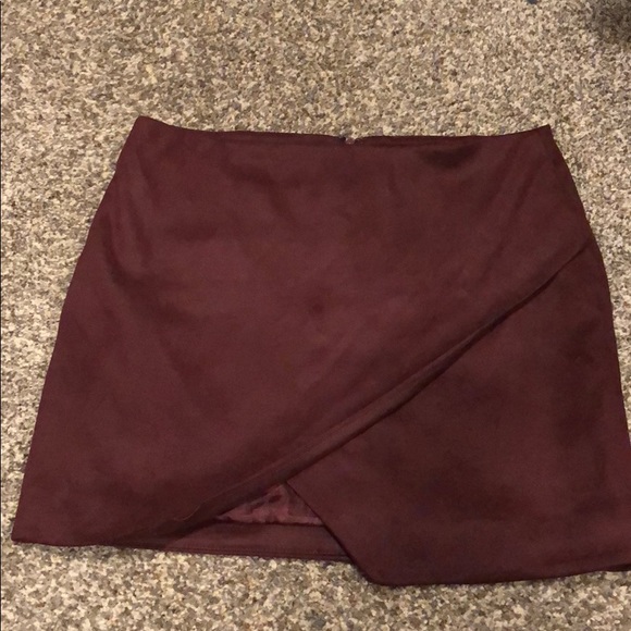 Gianni Bini Dresses & Skirts - Wine mini skirt
